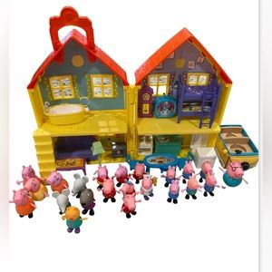Large Lot Peppa Pig Playset & figures accessories